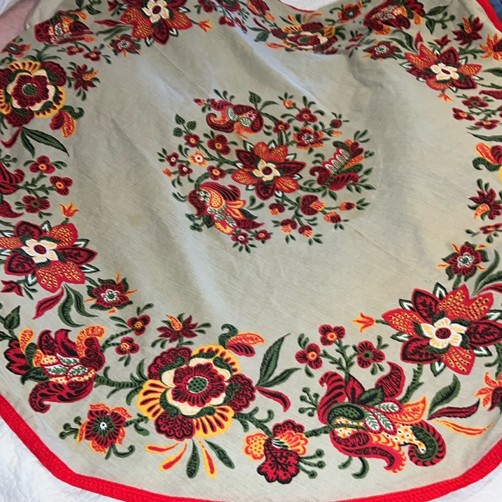 Vintage MCM Nordic Linen Round tablecloth 68”